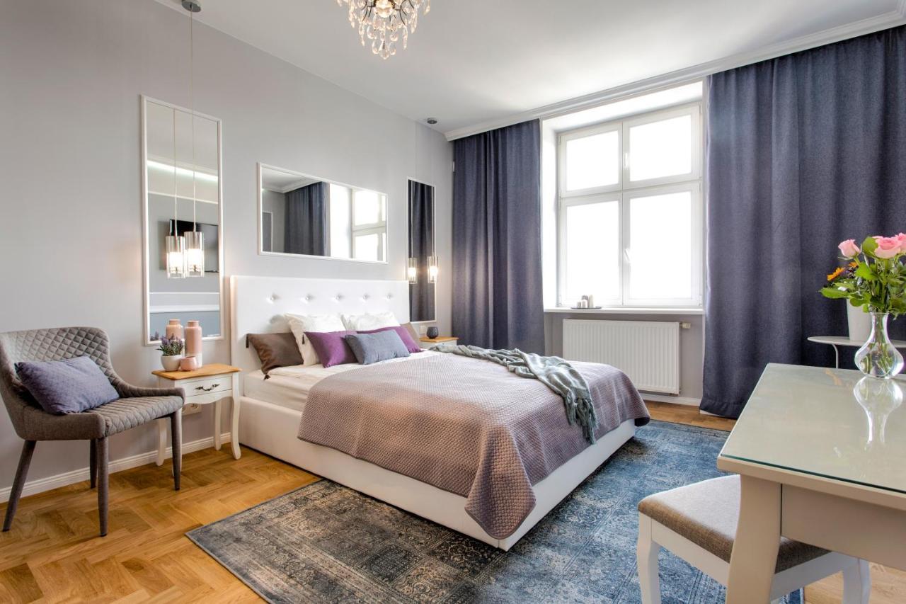 Main Square Apartments Красков Екстериор снимка