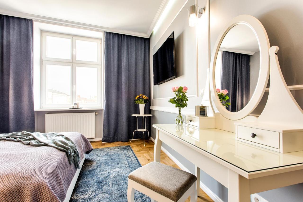 Main Square Apartments Красков Екстериор снимка