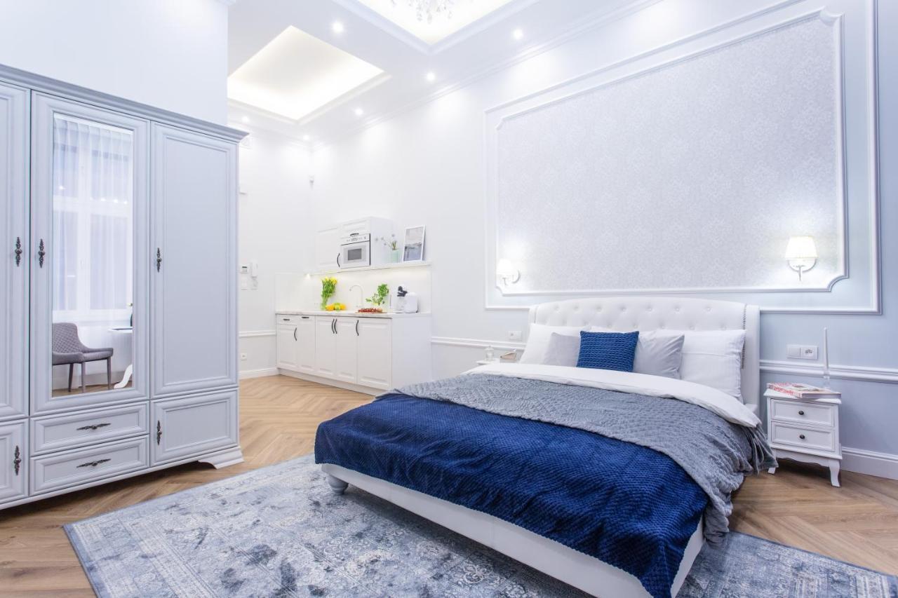 Main Square Apartments Красков Екстериор снимка