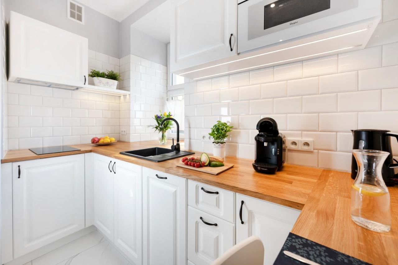 Main Square Apartments Красков Екстериор снимка