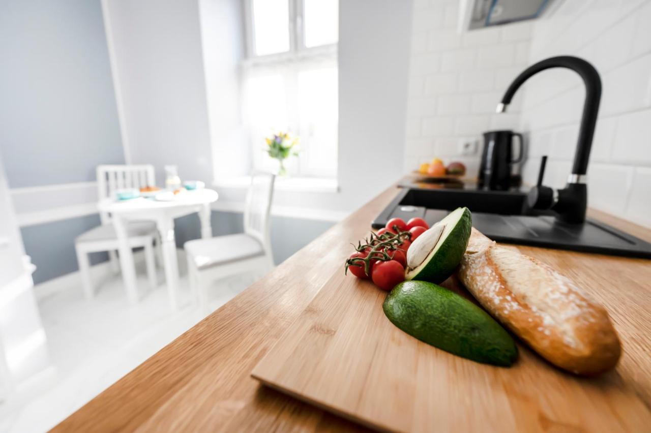 Main Square Apartments Красков Екстериор снимка